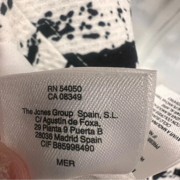 Black Label by Evan Picone Black & White Pleated Fit & Flare Dress Size 8 - Picture 13 of 13